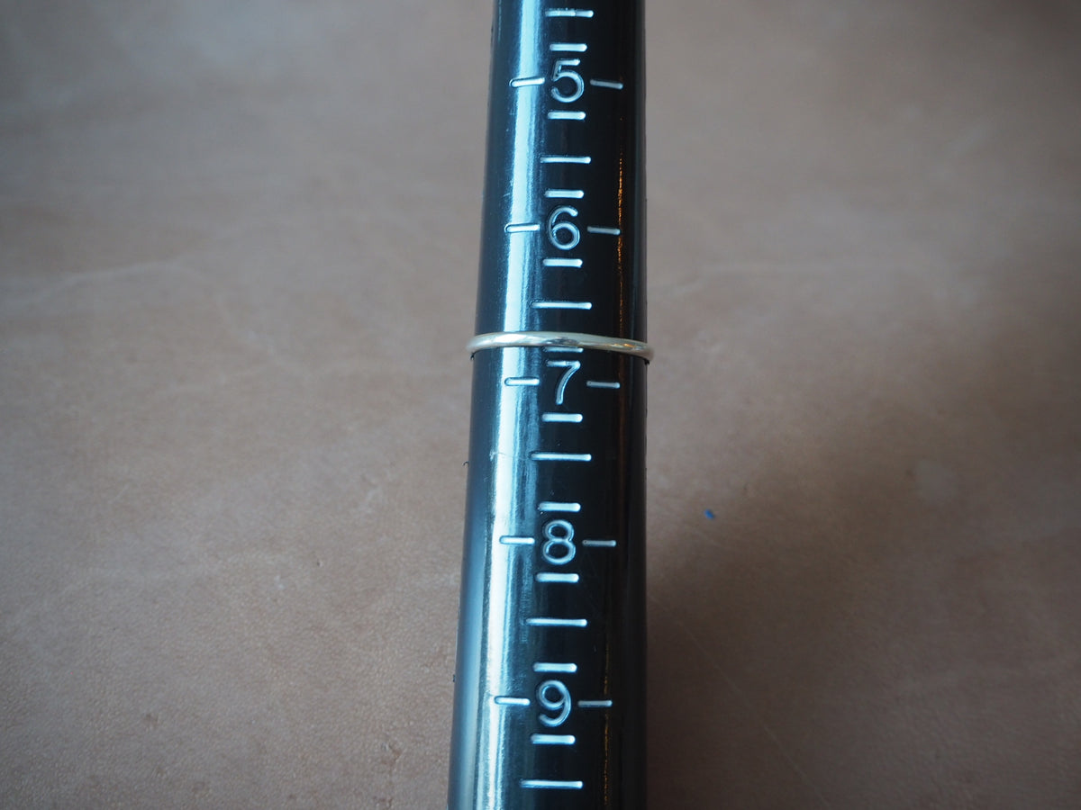 thin band 8 ~ <2mm wide | size 7