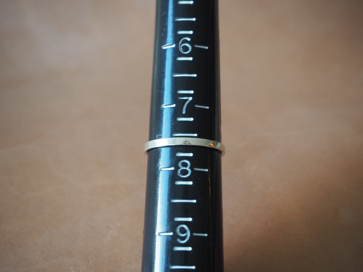 thin band 6 ~ <2mm wide | size 7.5