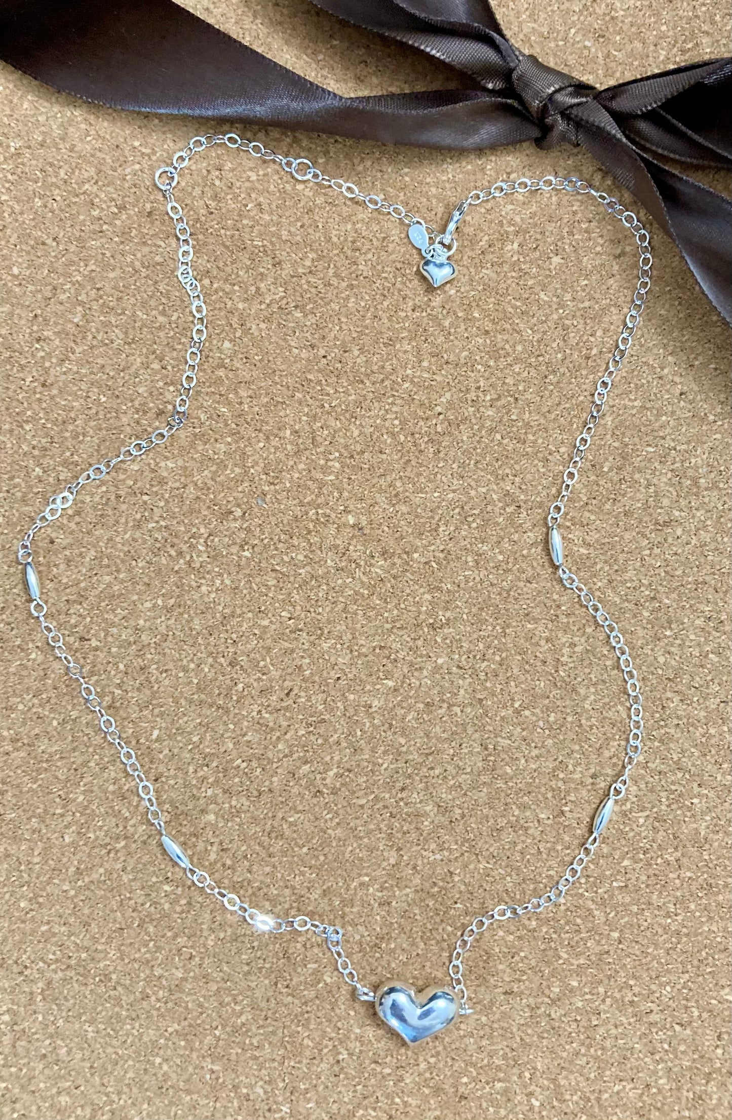 puffy heart bead necklace