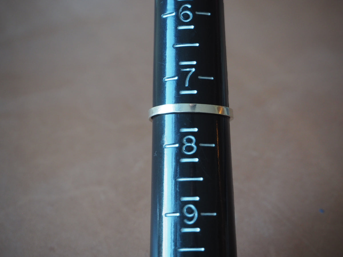 thin band 7 ~ <2mm wide | size 7.5